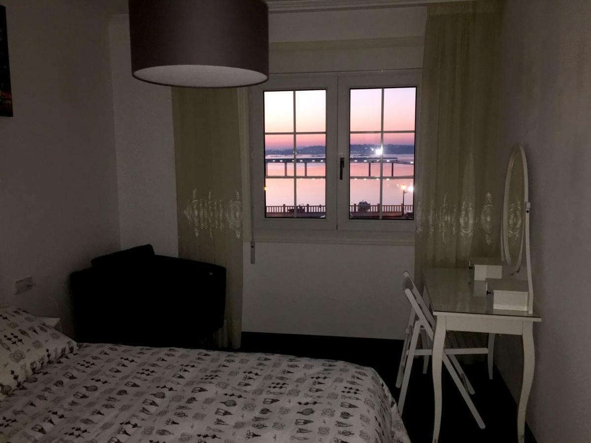 Apartamento Vilanova Appartamento Villanueva De Arosa Esterno foto
